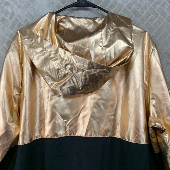 Forever 21 Womens 2X Jacket Black Gold Metallic Hooded Lightweight - Picture 12 of 15